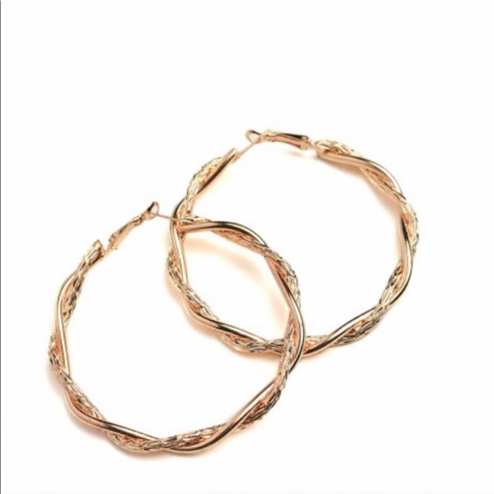 Twisted Gold Hoop Fashion Jewelry